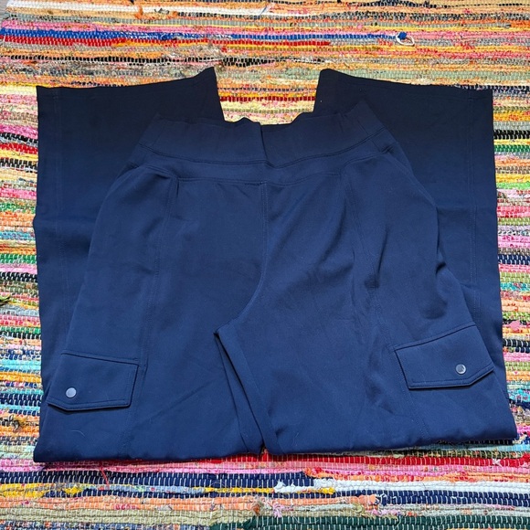 Athleta Navy Wide Leg Stretch Pants – Size Medium - Picture 1 of 4